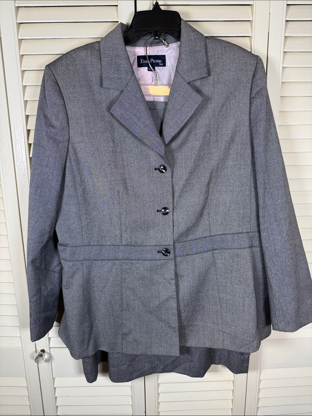 Evan Picone Gray 2-Piece Skirt Suit Set Size 18 Lined Professional Blazer